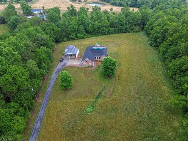 3127 Yorkshire Lane