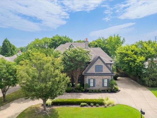 3128 devonshire way