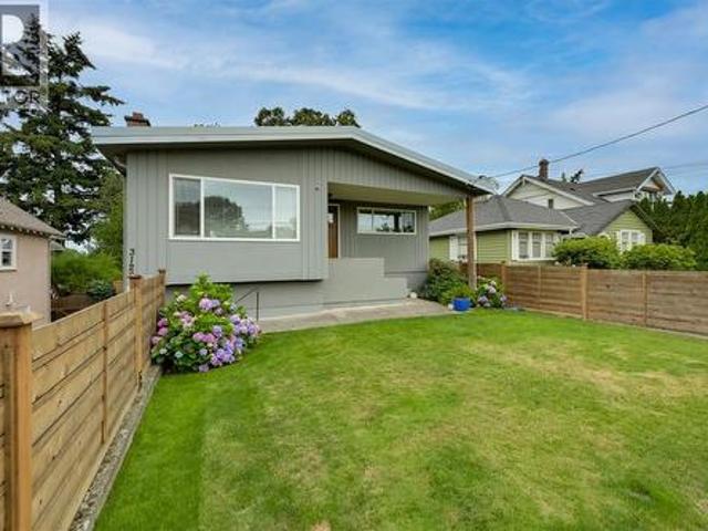 3128 Quadra St, Victoria, BC, V8X 1G1 house for sale | Listing ID 1044 | Royal LePage