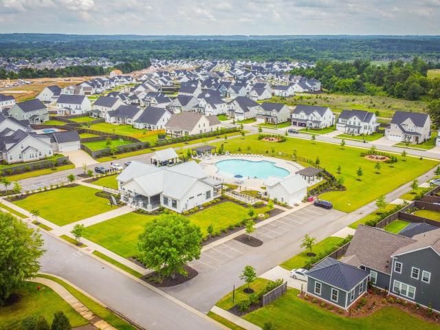 3128 Rosewood Dr. Drive