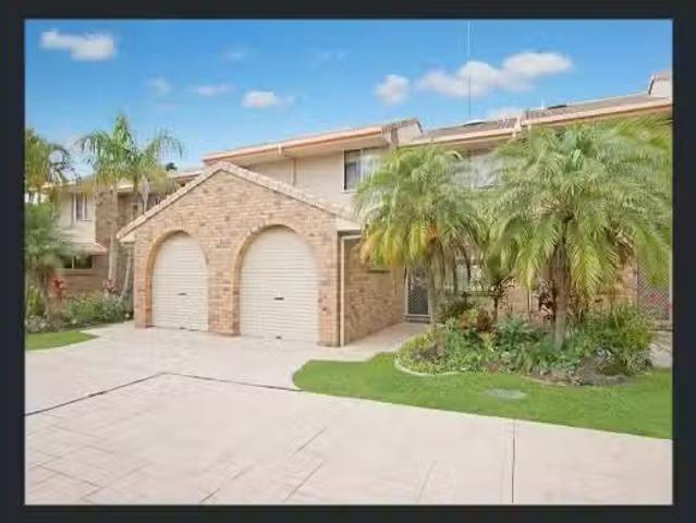 31/291 Darlington Drive, BANORA POINT Townhouse for rent List.
