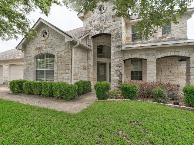 3129 Goldenoak Cir