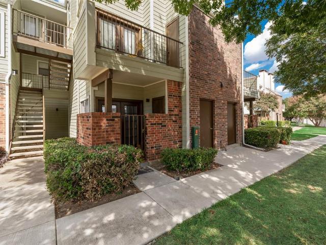 3129 Sondra Drive # 102