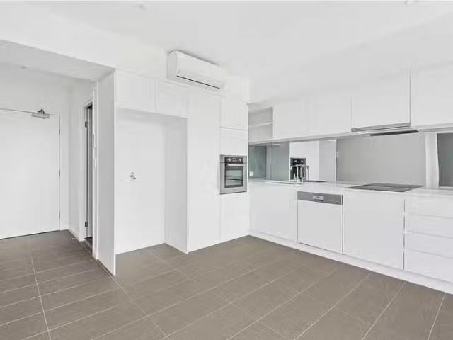 31202/300 Old Cleveland Road, Coorparoo, QLD 4151