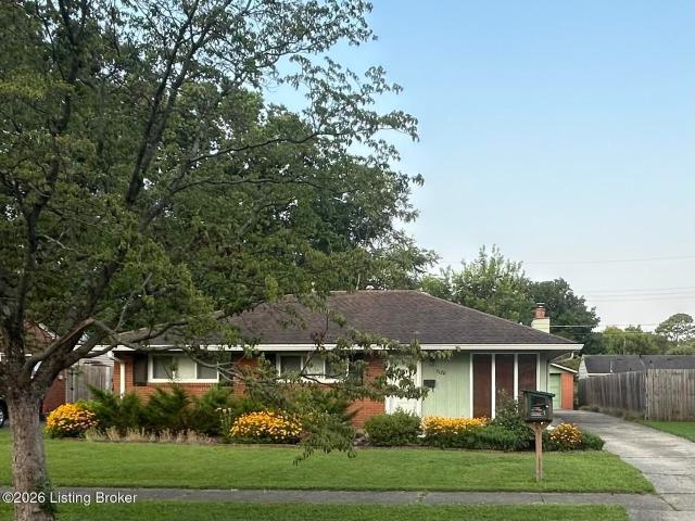 3120 Redbud Ln