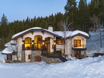 3122 Mountain Links Way, Olympic Valley, CA 96146 | MLS #20260