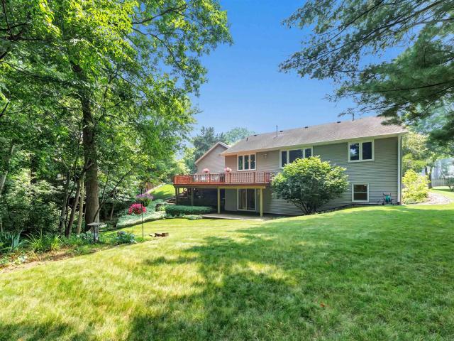 3122 BIRDIE Court