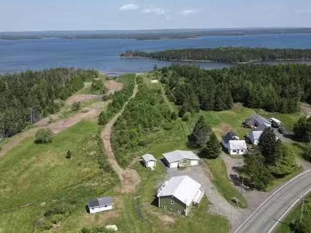 3123 Highway 320, D'Escousse, NS, B0E 1K0 house for sale Li.