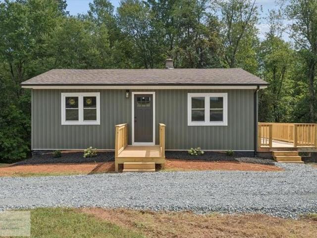 312 Chaney Ln, Gretna, VA 24557