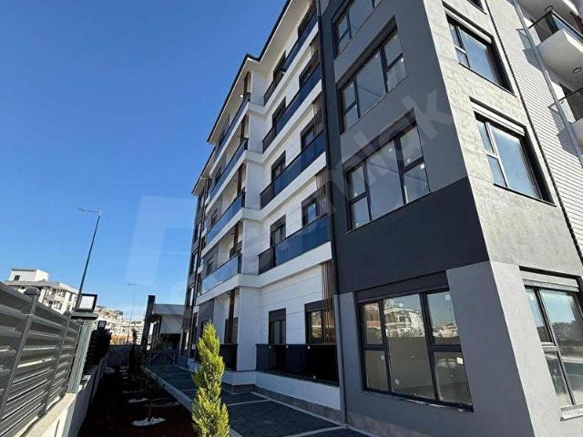 312 ANTALYA DÖŞEMEALTI'NDA HAVUZLU SİTEDE SATILIK 1+1 DAİRE