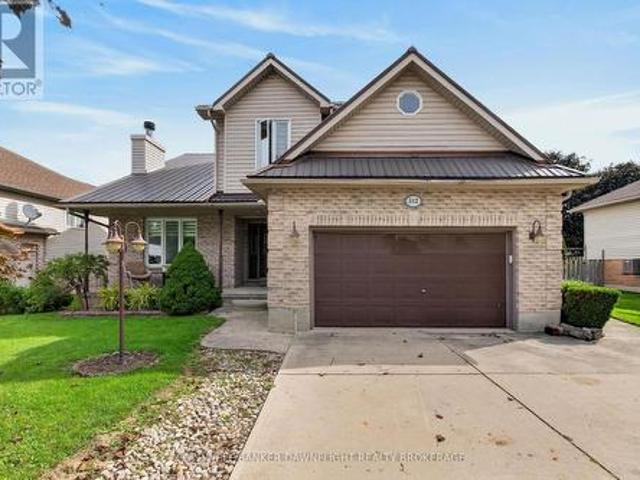 312 Beech Street, Lucan Biddulph Lucan, ON, N0M 2J0 house for sale | Listing ID X13822 | Royal LePage