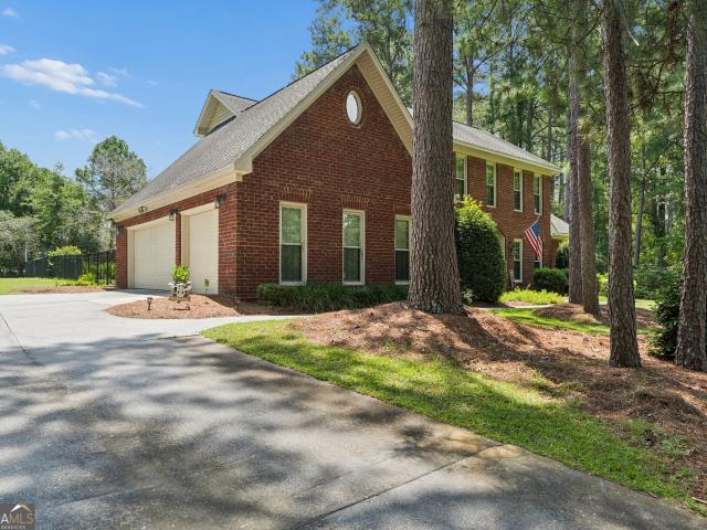 312 Dogwood Trail