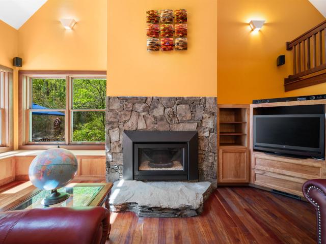 312 Durham Point Road