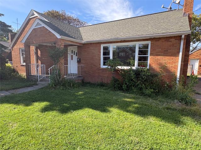 312 E 38TH Street