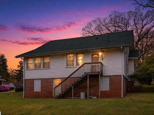 312 E A Ave, Easley, SC 29640 | MLS #1588