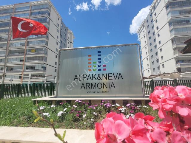 312 | Eryaman Alpak Neva Yüksek Kat Eşyalı Kiralık 1+1 Daire