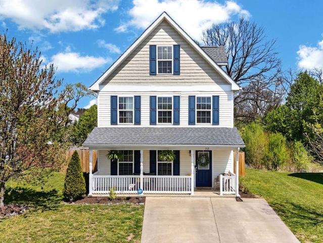 312 Evershire St, Waynesboro, VA 22980 | MLS #675704
