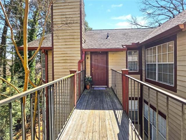 312 Hawkstone Way