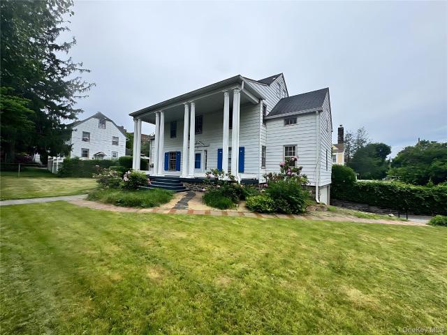 312 Hawthorne Terrace