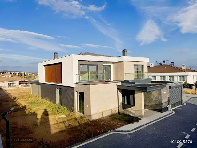 312 I İNCEK MANSİO YANI 2200 M2 ARSA ÜZERİNDE LÜKS SATILIK VİLLA