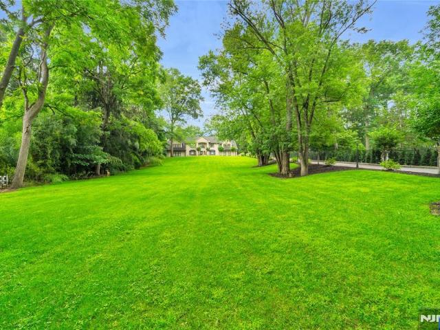 312 Old Tappan Road