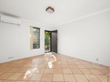 3/12 Lemnos Street