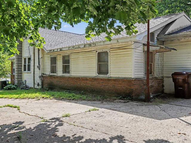 312 Mary Street