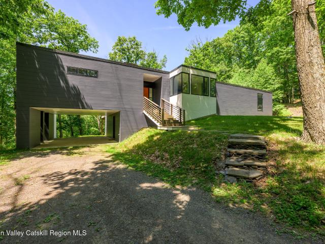 312 Sky Farm Road