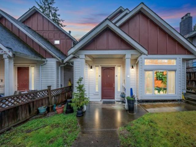 312 Strand Avenue, New Westminster, BC, V3L 3J2 duplex for sale | Listing ID R3085 | Royal LePage
