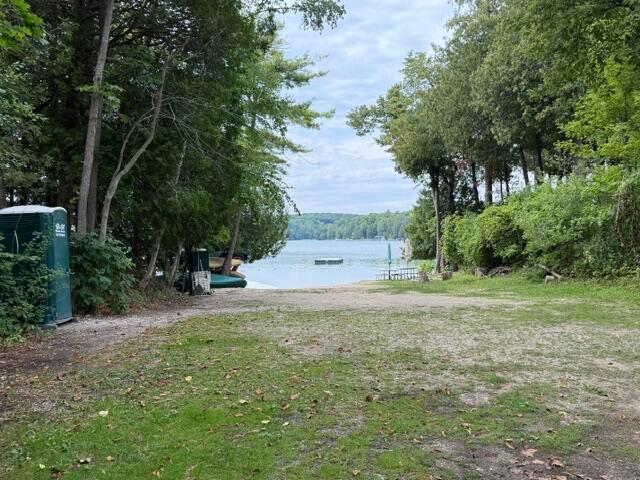 312 Sugar Bush Ln