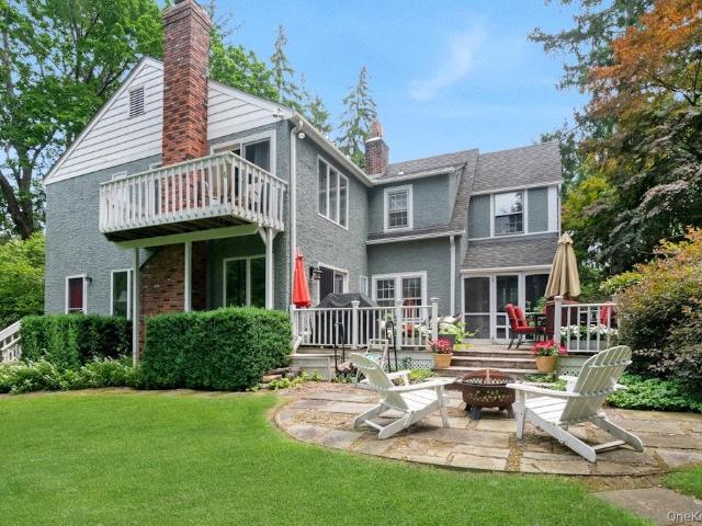 312 Quaker Road