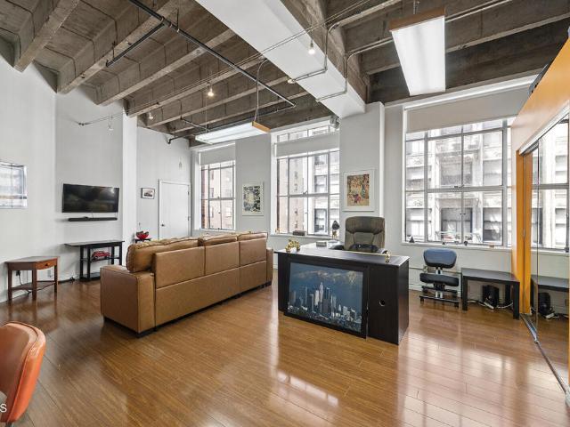 312 W 5th Street 625