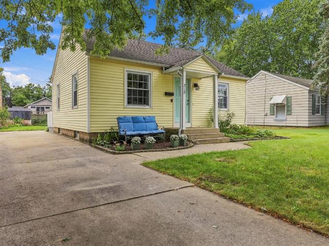 312 W 22nd Street