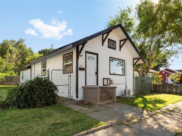312 W Cedar Street