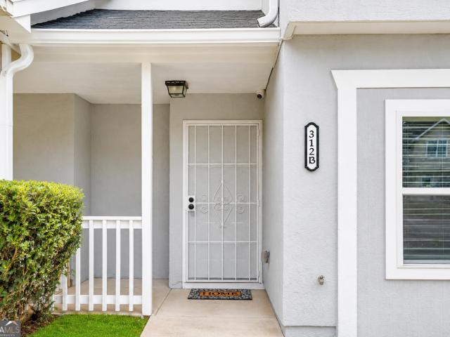 312B Louise Lane