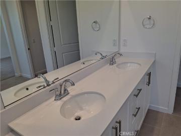 31351 Siskiyou Ct, Winchester, CA 92596 | MLS #IG26006