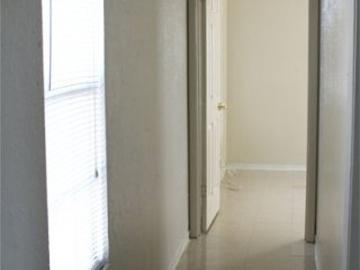 3135 Roosevelt Avenue, 3 beds, 1 full bath
