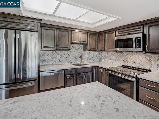 3136 Ptarmigan Dr 5