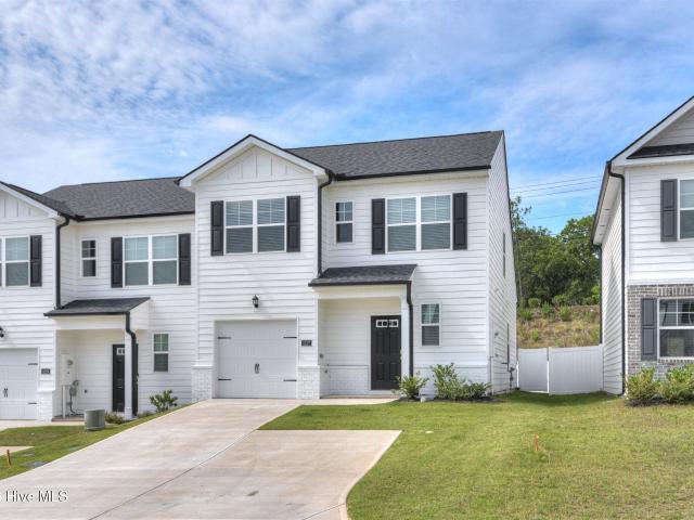 3137 Nolana Loop