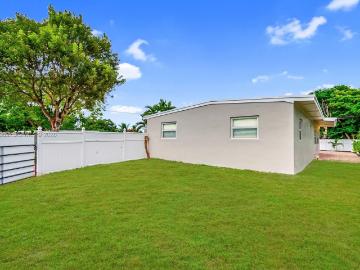 3137 SW 15th St, Fort Lauderdale, US, FL