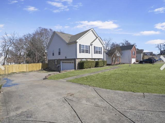 3139 Holly Pt