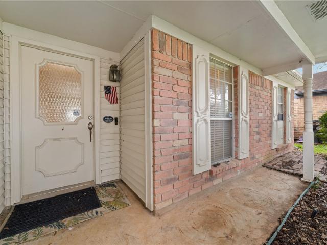 3131 E Heatherock Circle