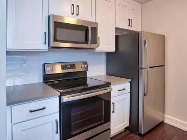 3131 Walnut St #416, Philadelphia, PA 19104 MLS PAPH2619212