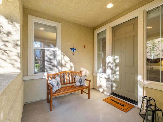 3132 Ashbrook Ln