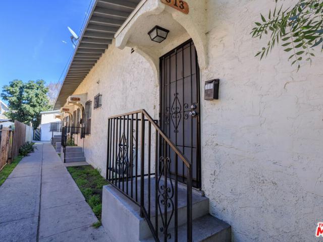 313 E 36th Street