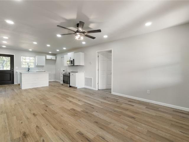 313 E 3rd Street