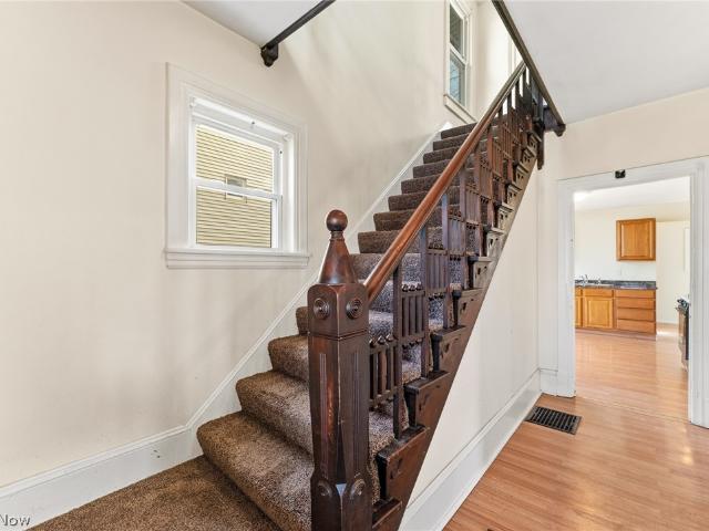 313 E Seventh Street