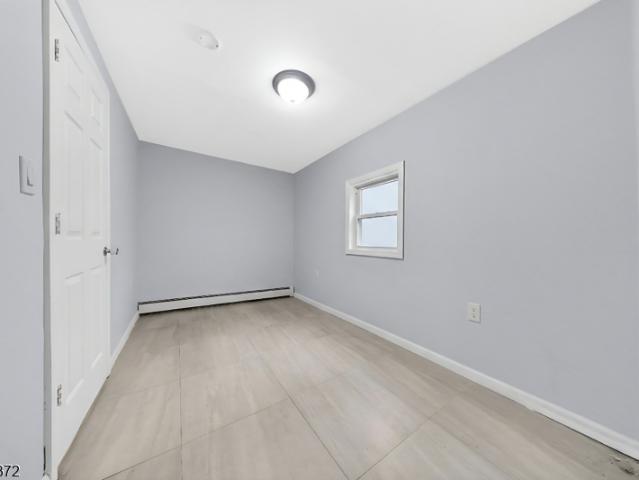 313 Livingston St