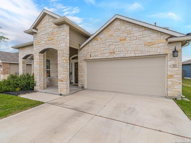 313 N Kowald Ln, New Braunfels, TX 78130 | MLS #1882
