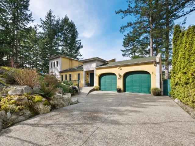 313 Skyline Drive, Gibsons, BC, V0N 1V8 house for sale | Listing ID R3104 | Royal LePage